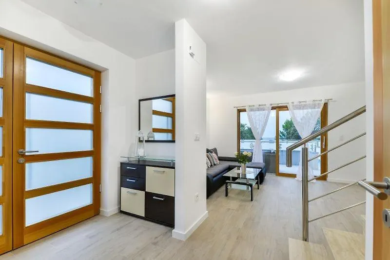 Villa With Pool, 50 M From The Sandy Beach - Id 2209 By Traveler Tourist Agency Krk Затон